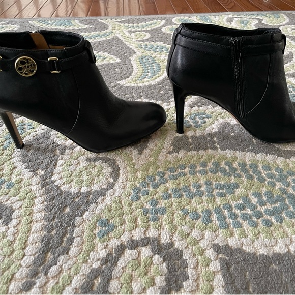 Coach woman’s ankle boots size 8 - Picture 3 of 6